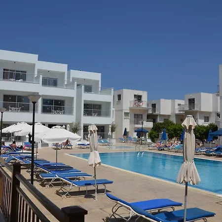 Sweet Memories Hotel Apts-3